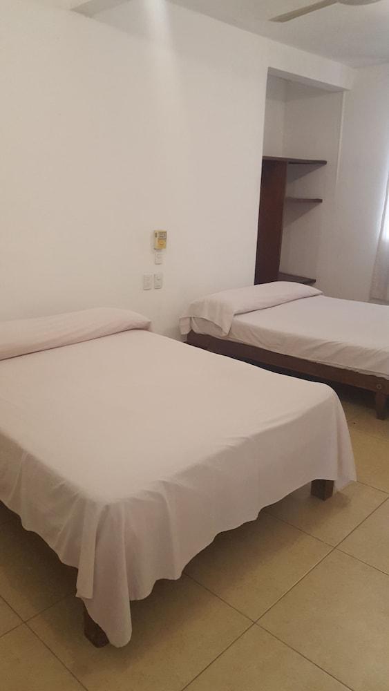 Hotel Carruiz Puerto Escondido  Eksteriør billede